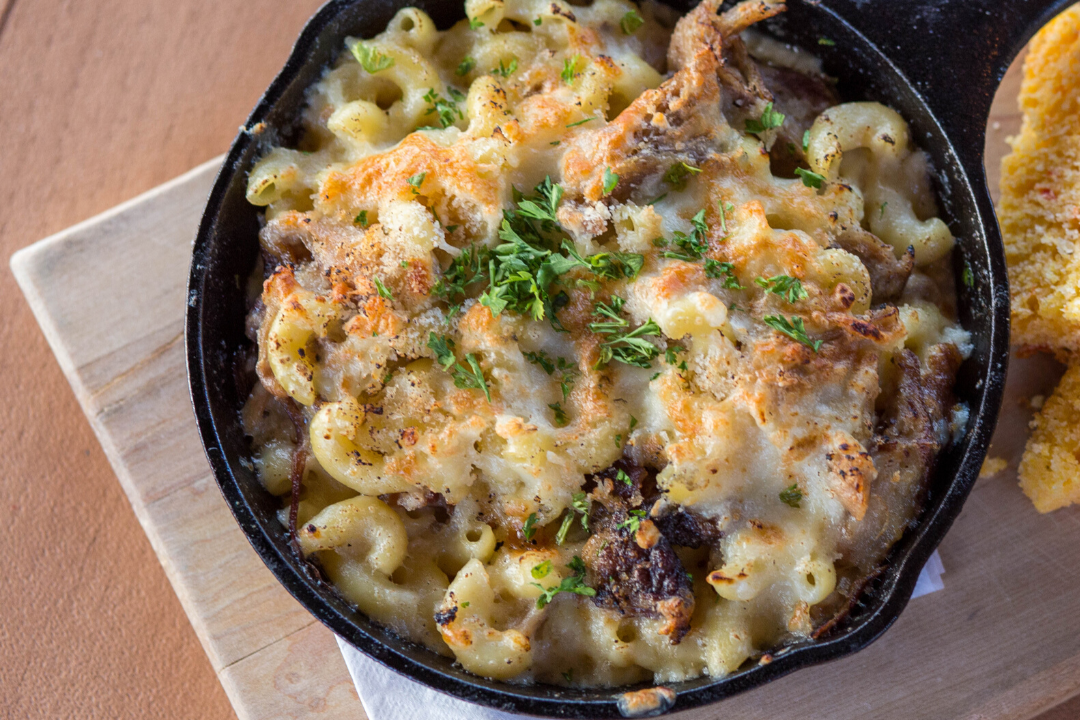 mac-and-cheese-white-sauce-style-local-farm-mom